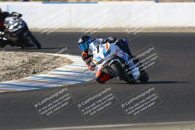 media/Sep-06-2025-CRA (Sat) [[cd32356307]]/Races/Race 10/